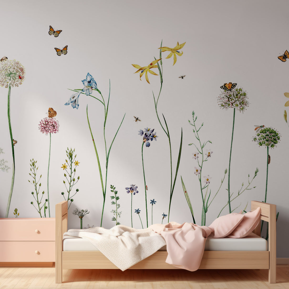 Papier Peint Fresque Papillons et Abeilles à l'Aquarelle dans les Fleurs - Removable Vinyl (Peel & Stick)