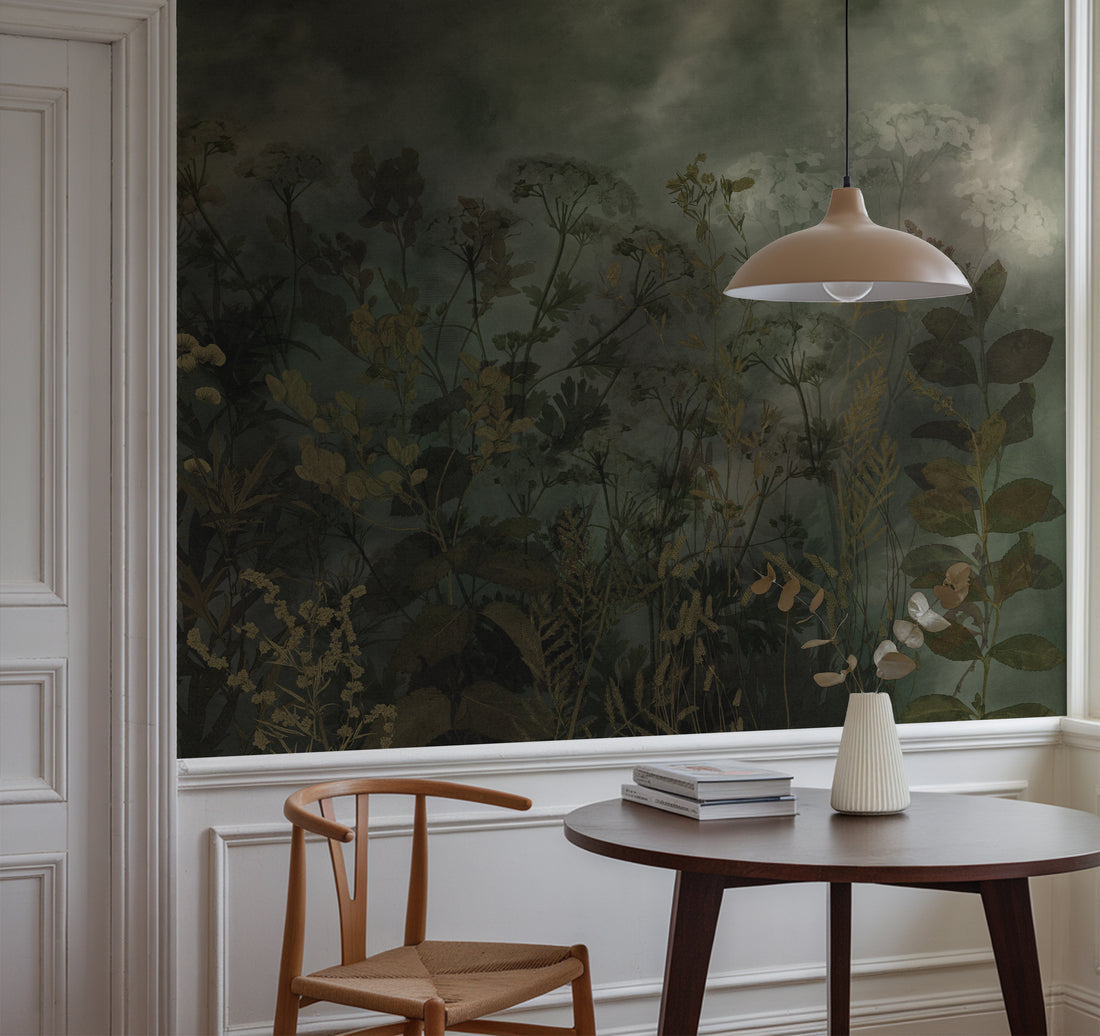 Papier peint panoramique de fleurs sauvages sombres et maussades - Removable Wallpaper (Peel & Stick)